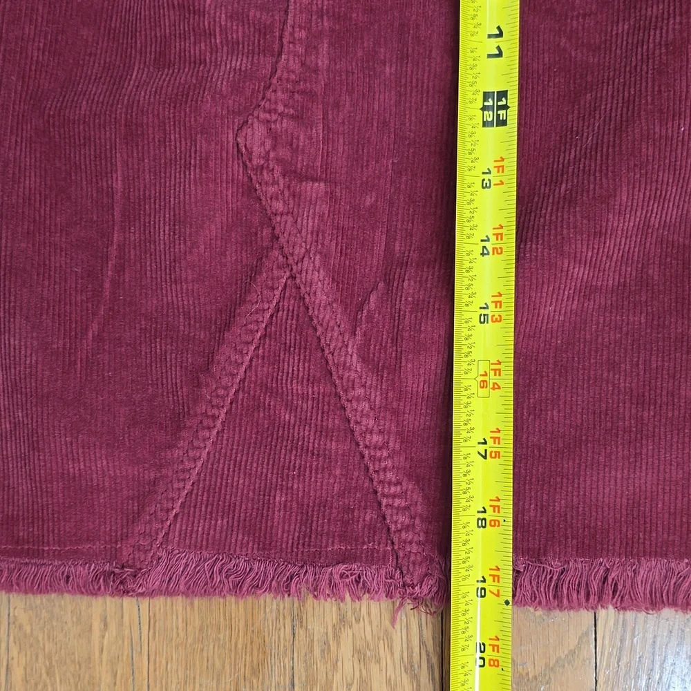 SO BRAND WOMENS JUNIOR PLUS SIZE BURGUNDY CORDUROY MINI SKIRT SIZE 26/44W_13